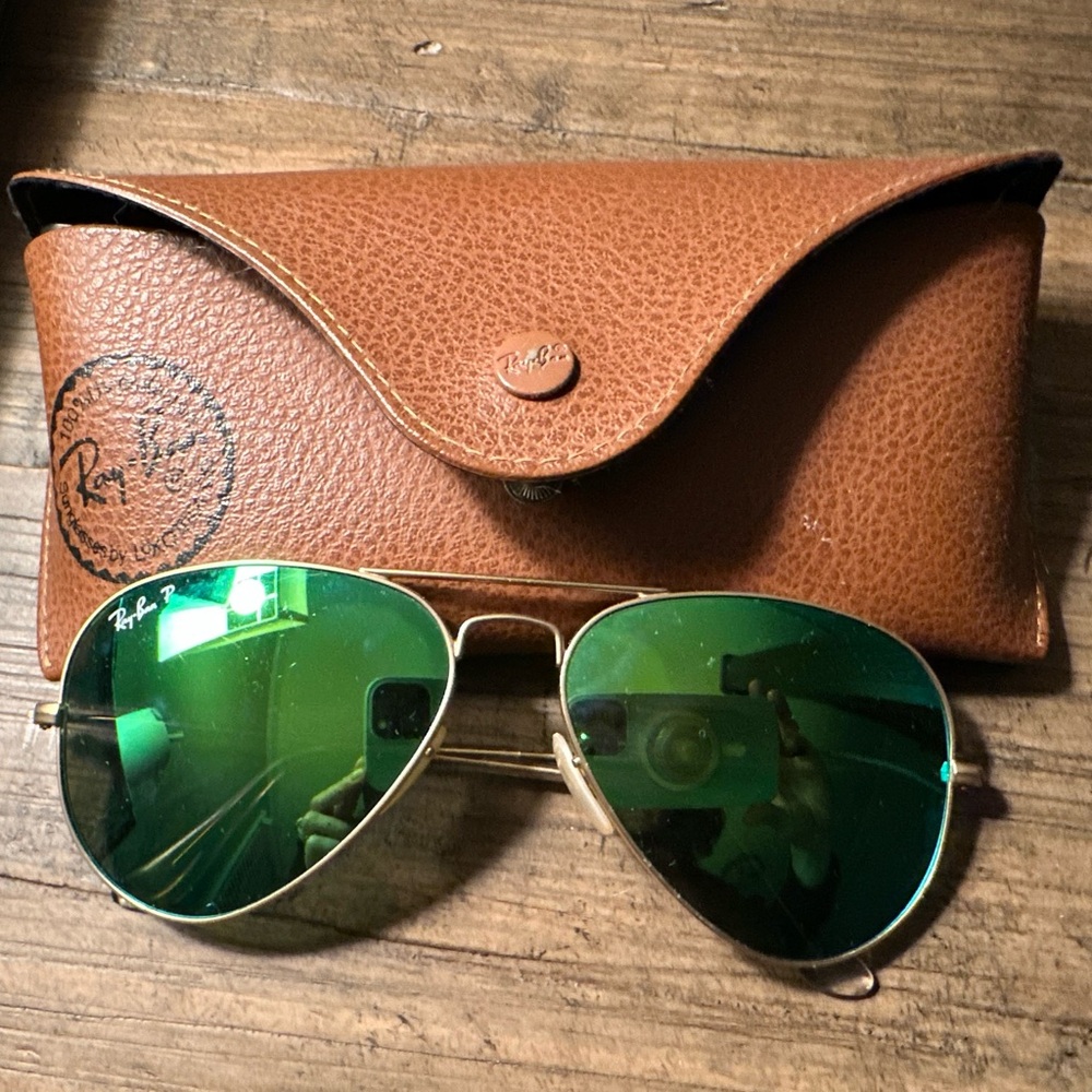 Ray-Ban polarized Aviator Flash Lenses Sunglasses